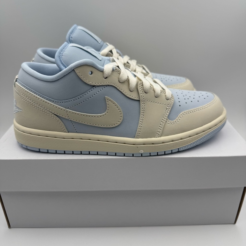 Women's Air Jordan 1 Low SE Hydrogen Blue Sail UNRELEASED Retro IB4003-407 Sz 7